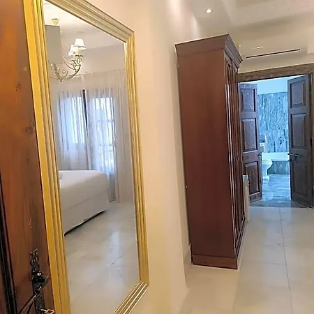 Comares 山林小屋 格拉纳达