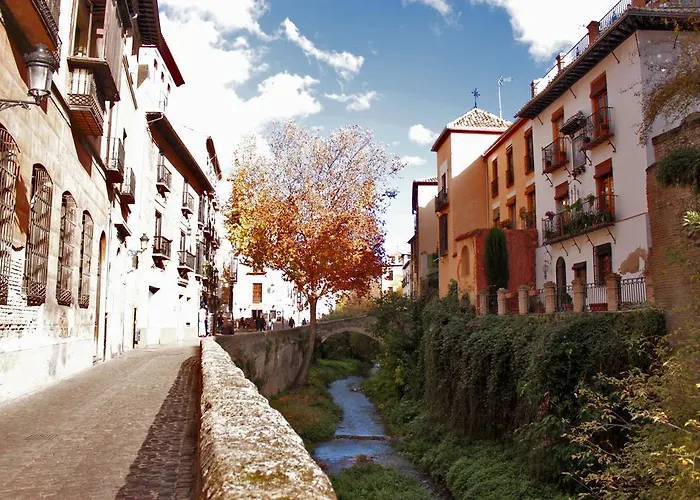 Comares